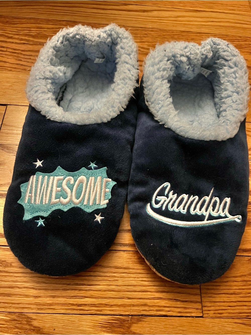 Men’s Navy Blue 'Awesome Grandpa' Cozy Slippers